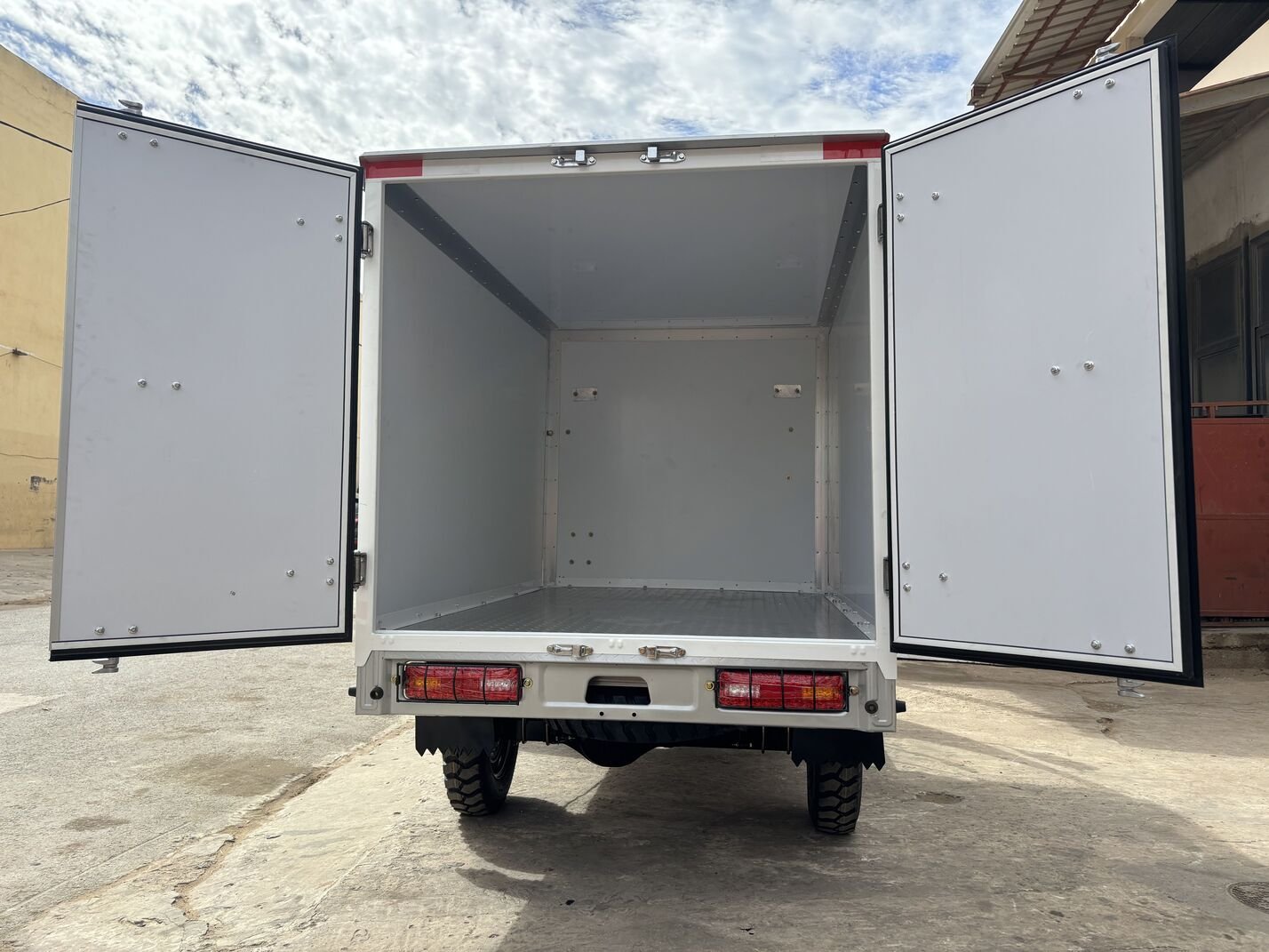 NGALANKA NL250ZH-C Frigo Simple 250CC À Eau – Image 3
